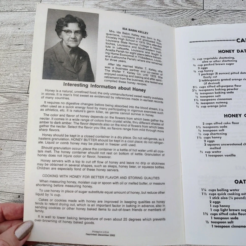 My Favorite Honey Recipes Cookbook Booklet Mrs Walter T‎ Ida Kelley VERY GOOD